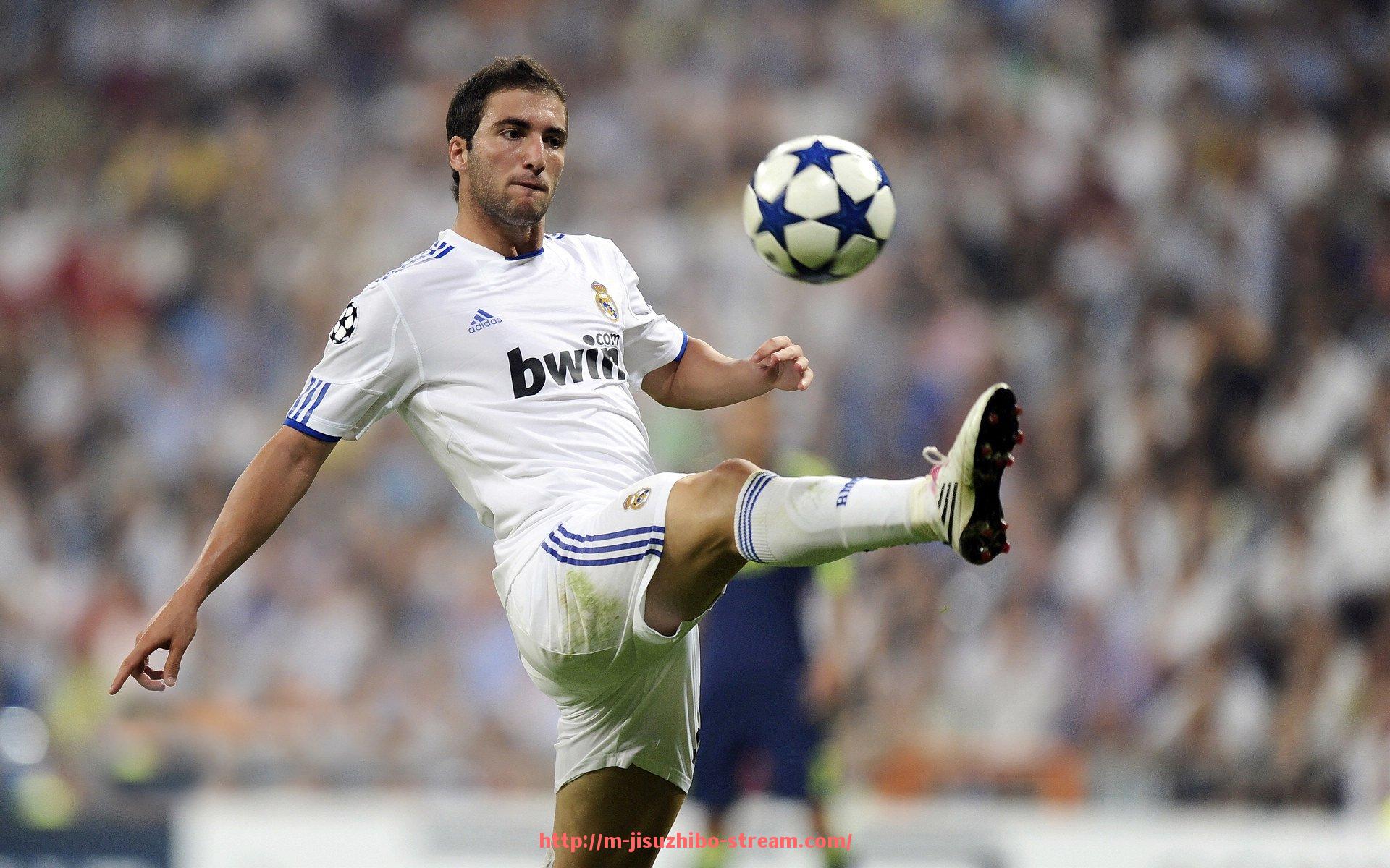 极速直播-世俱杯球鞋颜色亮度设置如何影响品牌辨识度与场上表现